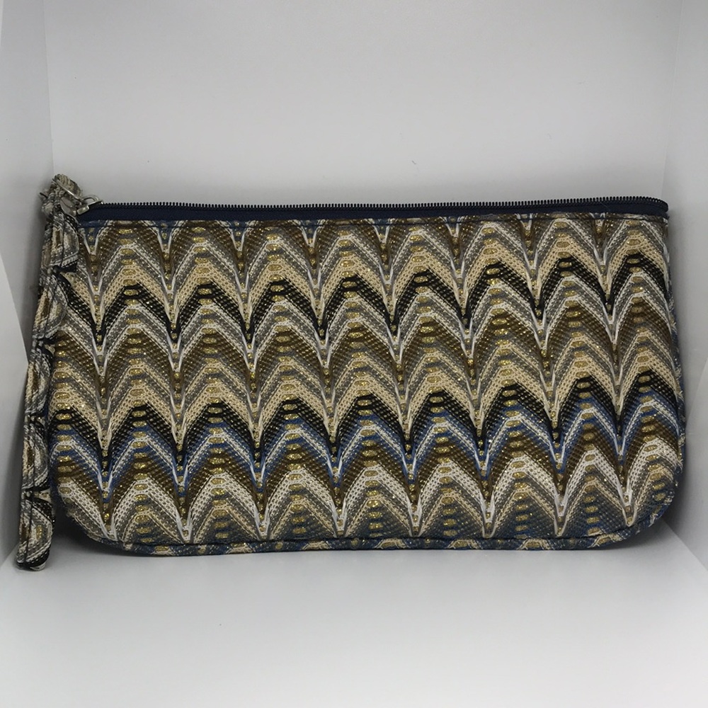 Multi color wristlet bag